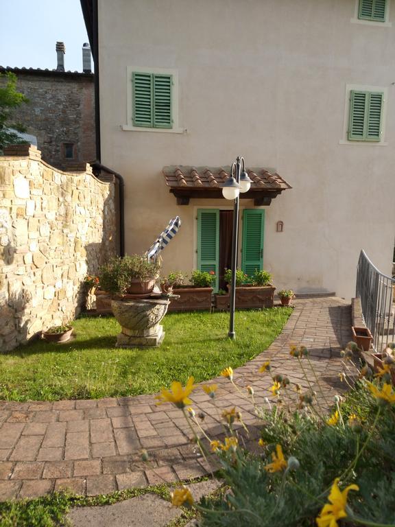 Appartamento Casa Vacanze per 12 persone con piscina privata Montaione Esterno foto